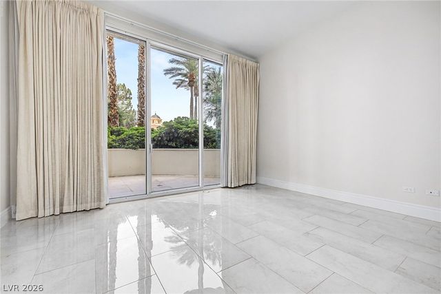 2877 Paradise Road 104, Las Vegas, NV 89109