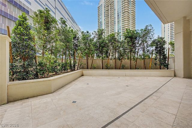 2877 Paradise Road 104, Las Vegas, NV 89109