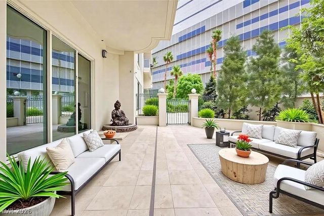 2877 Paradise Road 104, Las Vegas, NV 89109