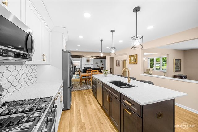 36W186 River Grange Road, St. Charles, IL 60175