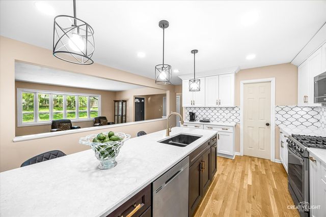 36W186 River Grange Road, St. Charles, IL 60175