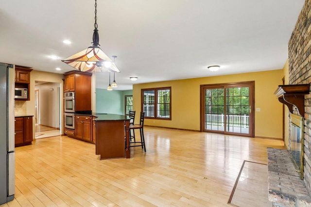 4550 Sundance Court, Cottage Grove, WI 53527