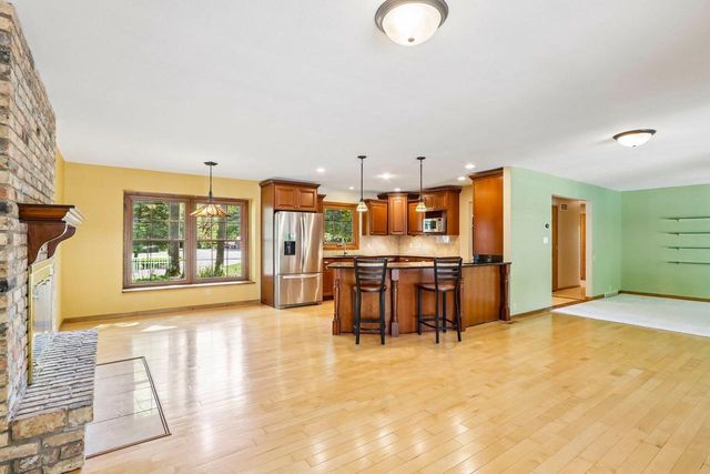 4550 Sundance Court, Cottage Grove, WI 53527