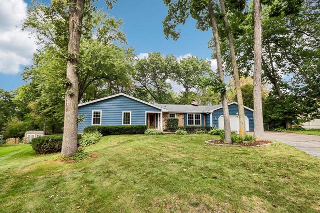 4550 Sundance Court, Cottage Grove, WI 53527