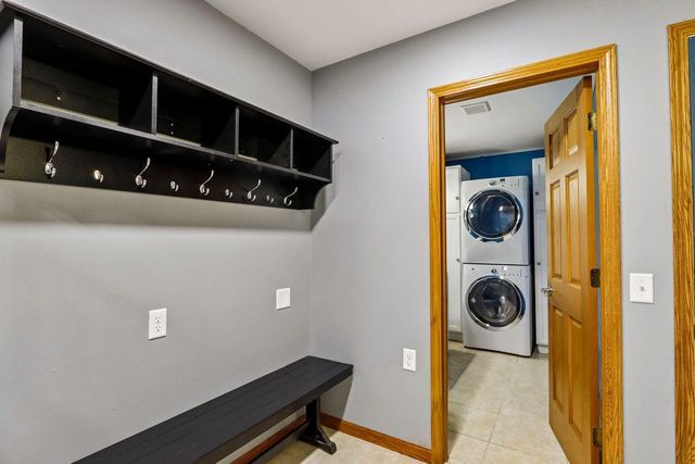 4550 Sundance Court, Cottage Grove, WI 53527