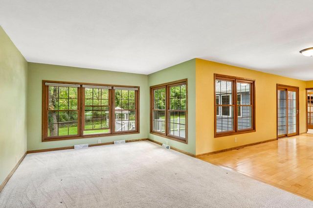 4550 Sundance Court, Cottage Grove, WI 53527