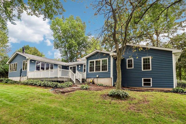 4550 Sundance Court, Cottage Grove, WI 53527