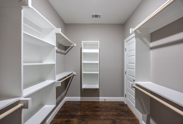 104 Mansfield Road, Cleburne, TX 76031