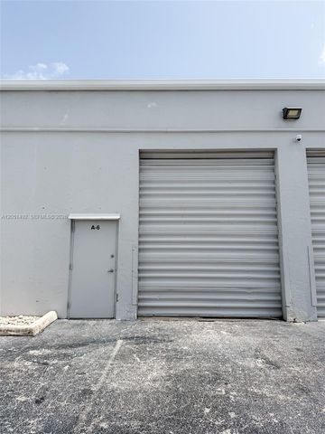 16115 SW 117th Ave A6, Miami, FL 33177