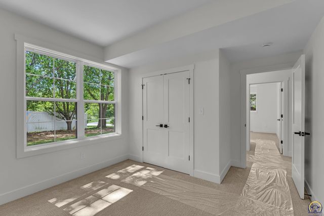 6855 SW Aylesbury RD, Topeka, KS 66610