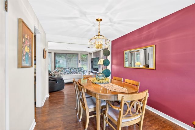 5032 Azalea Dr, Whitehall, PA 15236