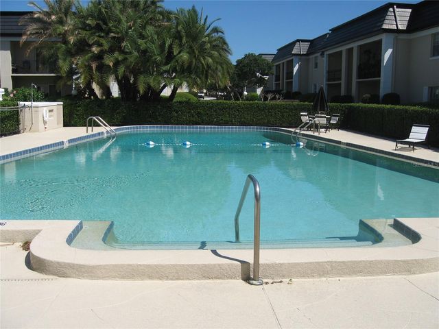 1500 GAY ROAD 4D, Winter Park, FL 32789