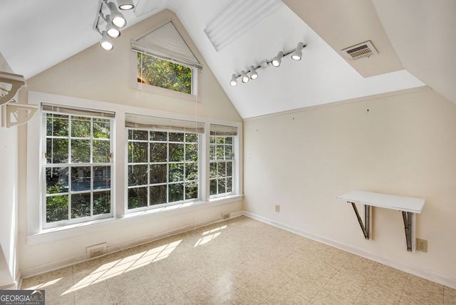 2285 Littlebrooke Trace, Dunwoody, GA 30338