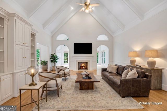 2285 Littlebrooke Trace, Dunwoody, GA 30338