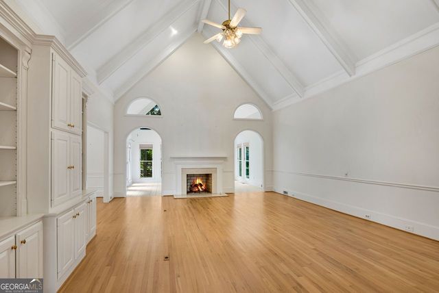 2285 Littlebrooke Trace, Dunwoody, GA 30338