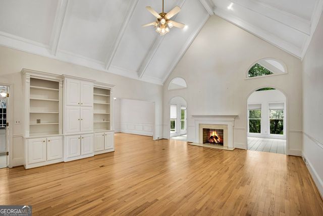 2285 Littlebrooke Trace, Dunwoody, GA 30338
