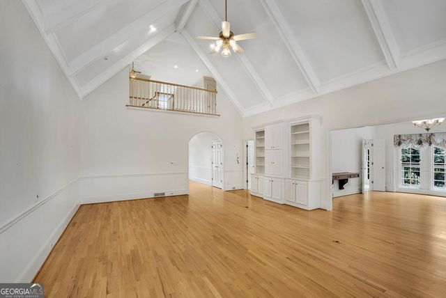 2285 Littlebrooke Trace, Dunwoody, GA 30338