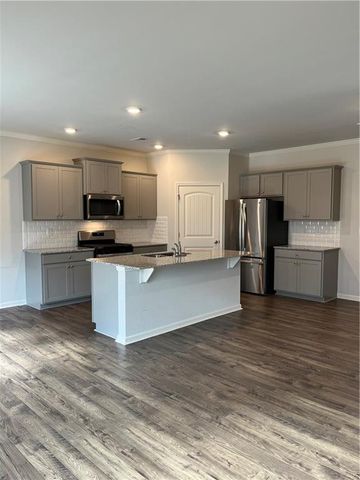 3134 Ellenton Drive, Lithia Springs, GA 30122