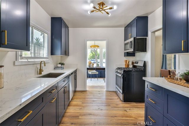 383 W Badillo, Covina, CA 91723