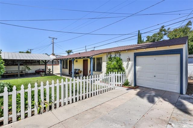 383 W Badillo, Covina, CA 91723