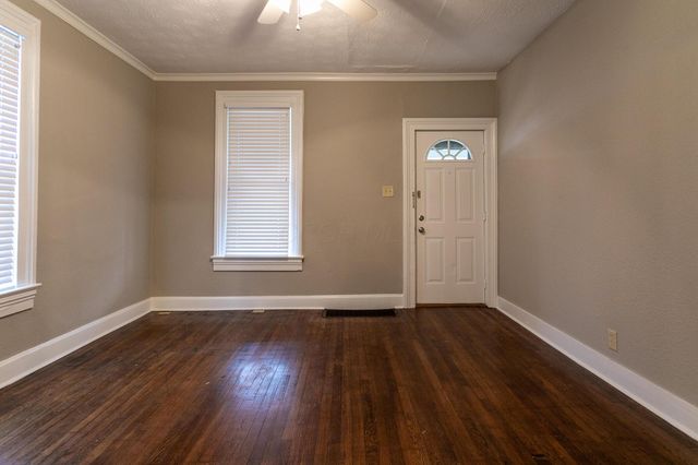 1512 Indianola Avenue, Columbus, OH 43201