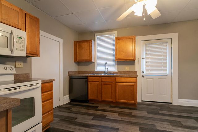 1512 Indianola Avenue, Columbus, OH 43201