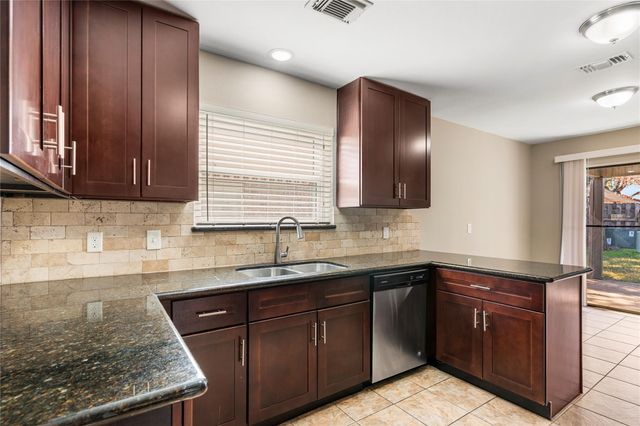 2007 Fernspray Lane, Houston, TX 77084