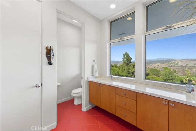 10182 Cowan Heights Drive, North Tustin, CA 92705