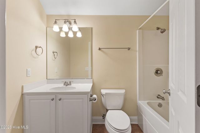 913 Wild Dunes Circle, Wilmington, NC 28411