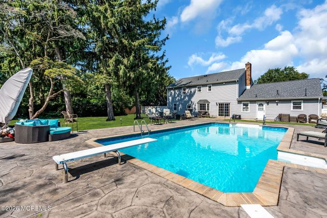 23 Pearl Street, Middletown, NJ 07748