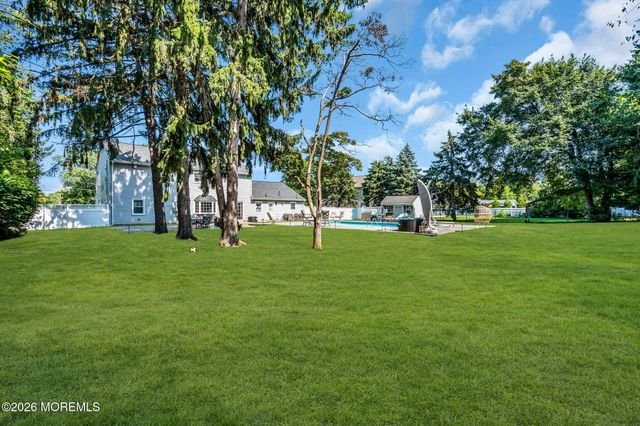 23 Pearl Street, Middletown, NJ 07748