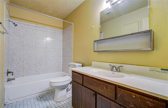 12210 Woodcliff Drive, Houston, TX 77013