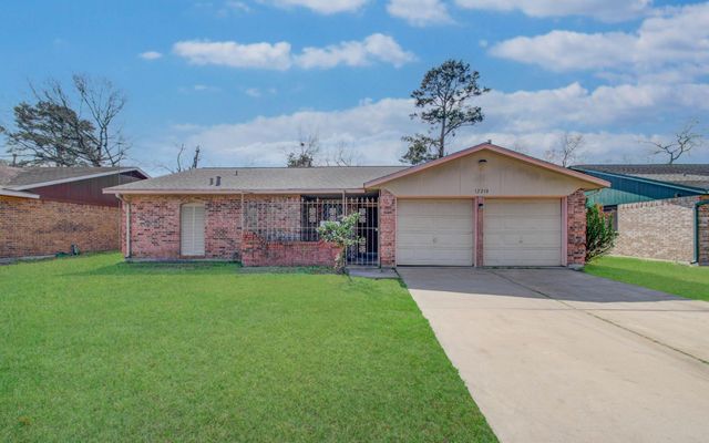 12210 Woodcliff Drive, Houston, TX 77013
