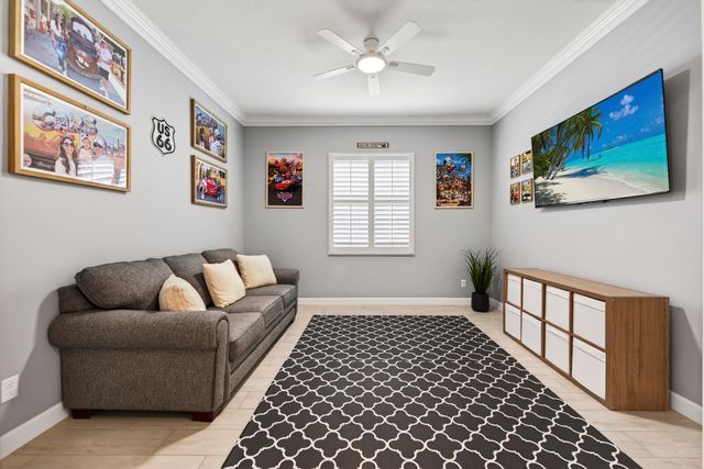 19387 Broad Shore Walk, Loxahatchee, FL 33470