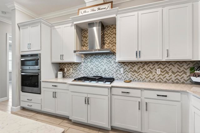 19387 Broad Shore Walk, Loxahatchee, FL 33470