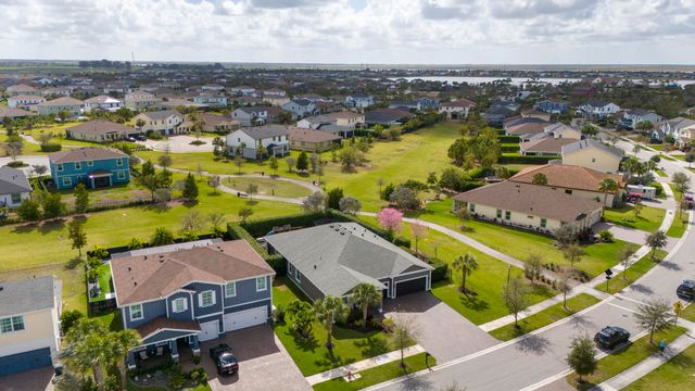 19387 Broad Shore Walk, Loxahatchee, FL 33470