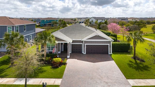 19387 Broad Shore Walk, Loxahatchee, FL 33470