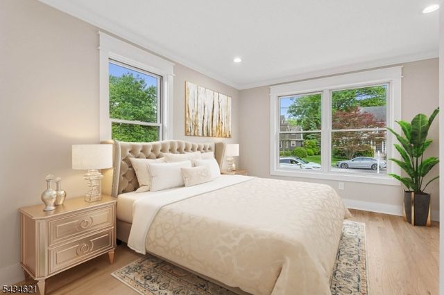 122 Stanmore Pl, Westfield Town, NJ 07090