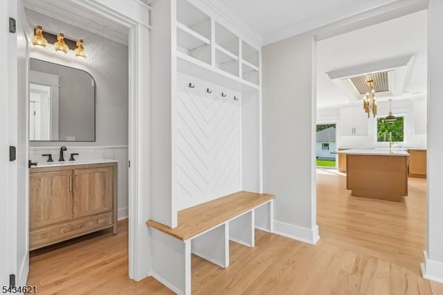 122 Stanmore Pl, Westfield Town, NJ 07090