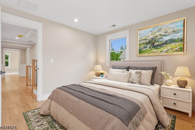 122 Stanmore Pl, Westfield Town, NJ 07090