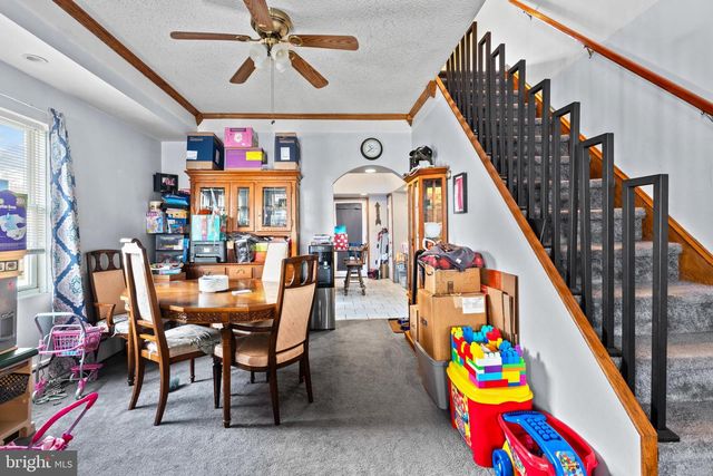 817 GRANT ST, Pottsville, PA 17901