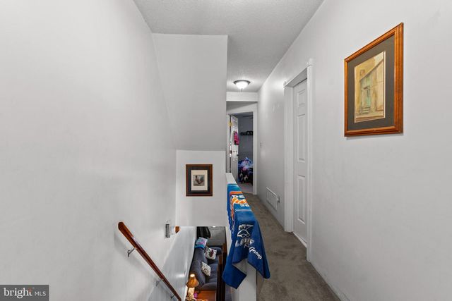 817 GRANT ST, Pottsville, PA 17901