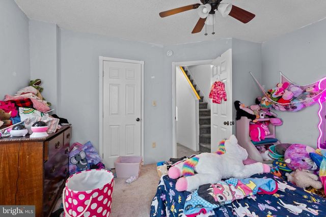 817 GRANT ST, Pottsville, PA 17901