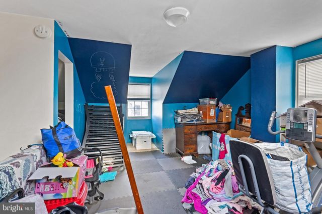 817 GRANT ST, Pottsville, PA 17901