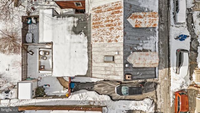 817 GRANT ST, Pottsville, PA 17901