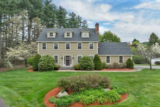 19 Poliquin Drive, Nashua, NH 03062