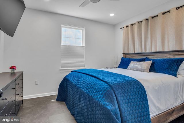 211 IRON WORKS WAY, Boiling Springs, PA 17007