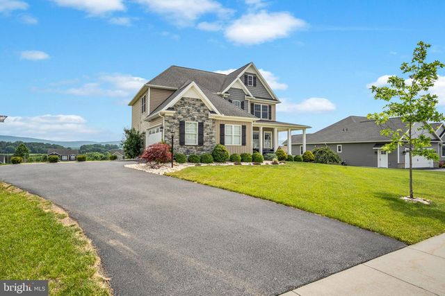 211 IRON WORKS WAY, Boiling Springs, PA 17007