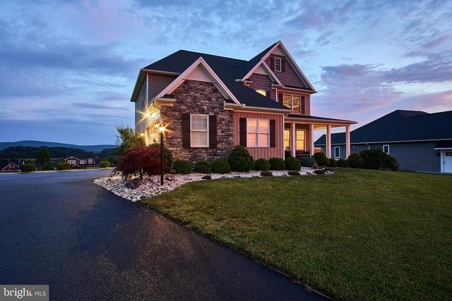 211 IRON WORKS WAY, Boiling Springs, PA 17007