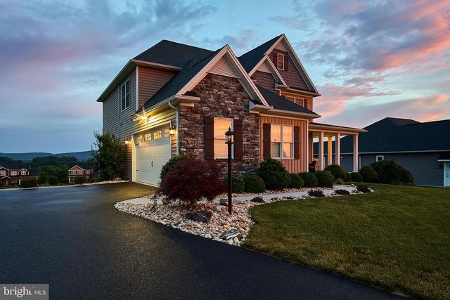 211 IRON WORKS WAY, Boiling Springs, PA 17007